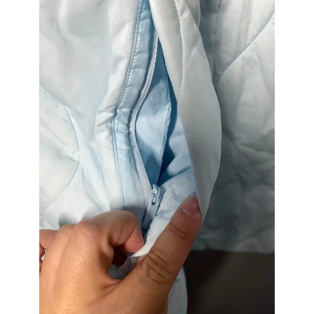 Lululemon Quilted Light insulation Jacket Powder Blue Sz 4
